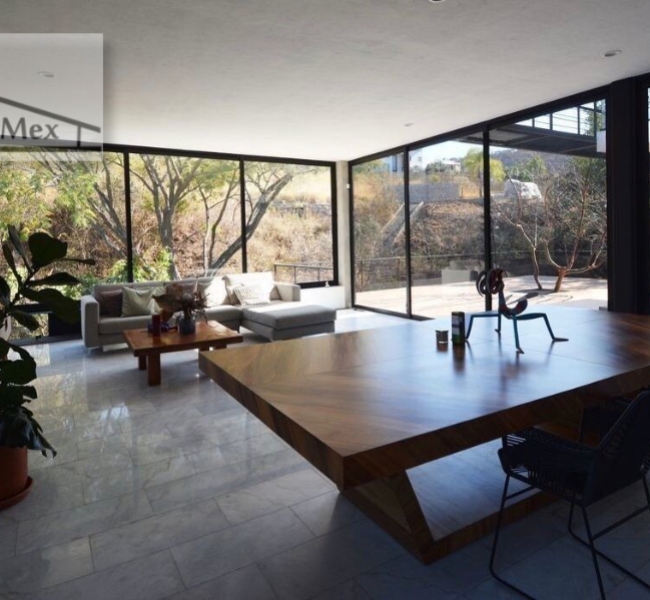 Guadalajara. (Zapopan) Venta Residencia en Country Club Las Cañadas. 